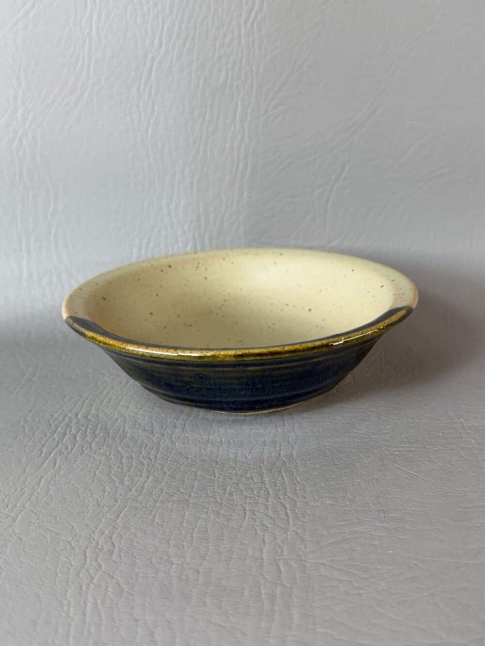 Handcrafted Studio Art Pottery Bowl JAC Signed Mount Fuji Blue Dip Stoneware 6" - Picture 10 of 10